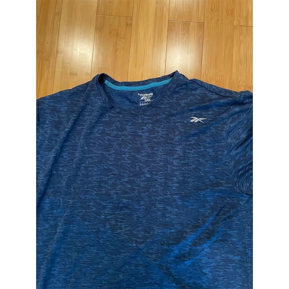 *3/$15. Reebok Men's SpeedWick Athletic T-Shirt Blue 2XL Short Sleeve Crew Neck - Picture 2 of 5